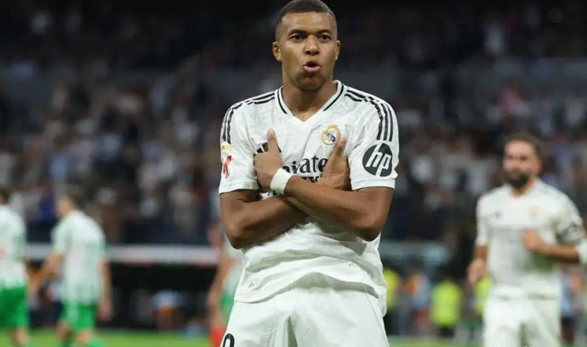 姆巴佩连续十五场比赛得分超过大胜，澳大利亚队挑战极限！的简单介绍